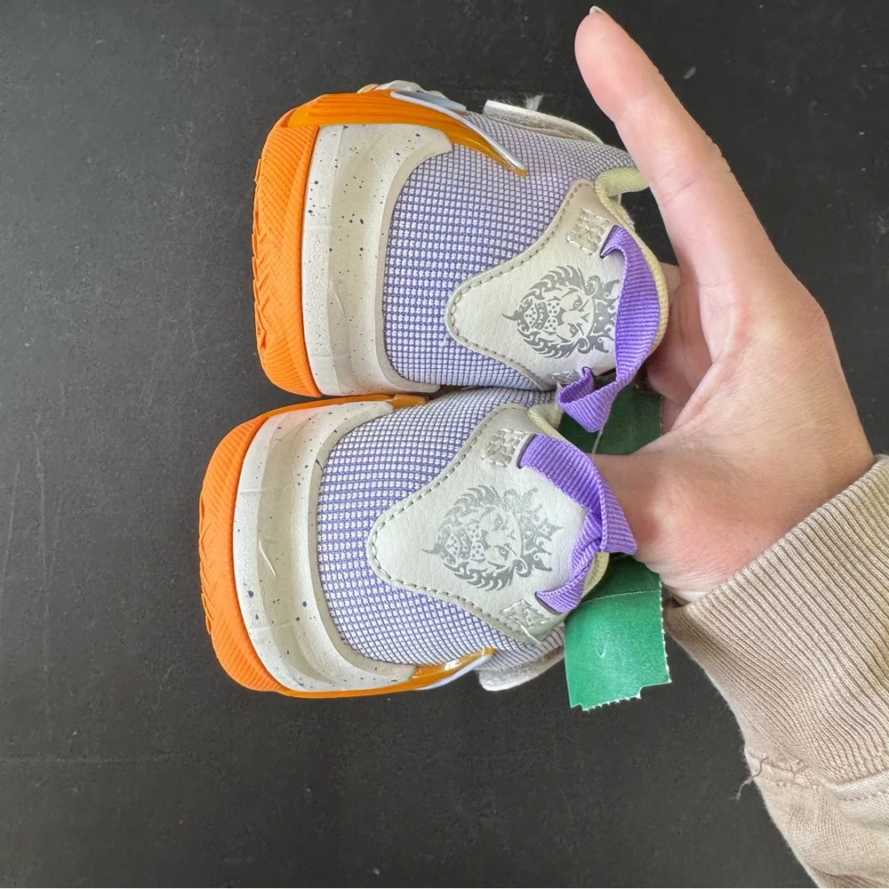 Nike Kids Purple and Pink Sneakers - Picture 4 of 7